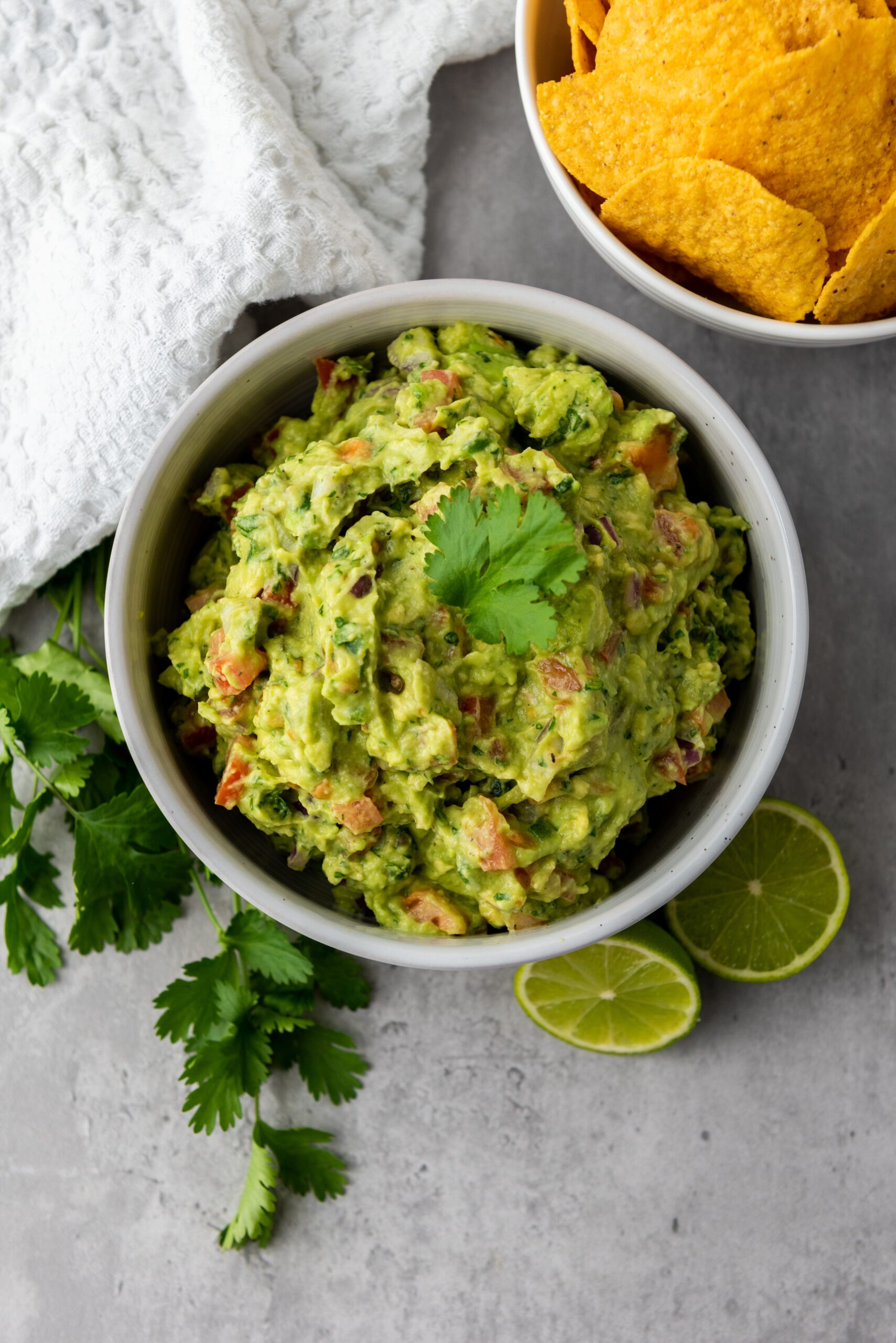 Discover the Health Benefits of Guacamole: A Tasty Way to Boost Your Well-being Guacamole